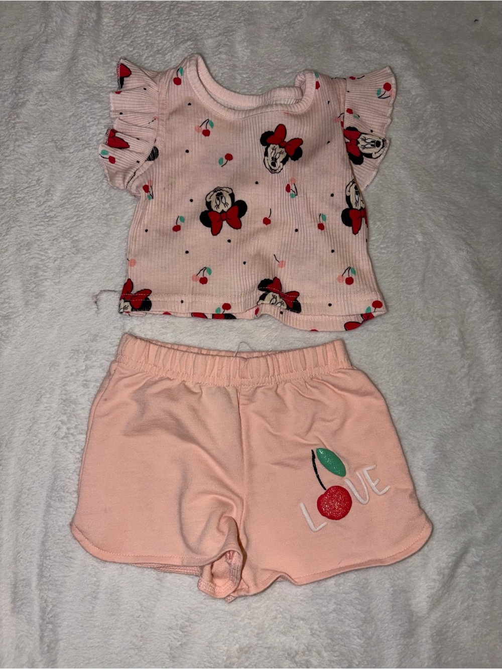 Disney Pink Minnie Mouse Cherry Matching Set